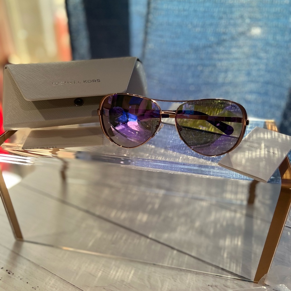 Michael KORS 59 mm Chelsea Aviator Rose Gold with purple mirror New sunglasses